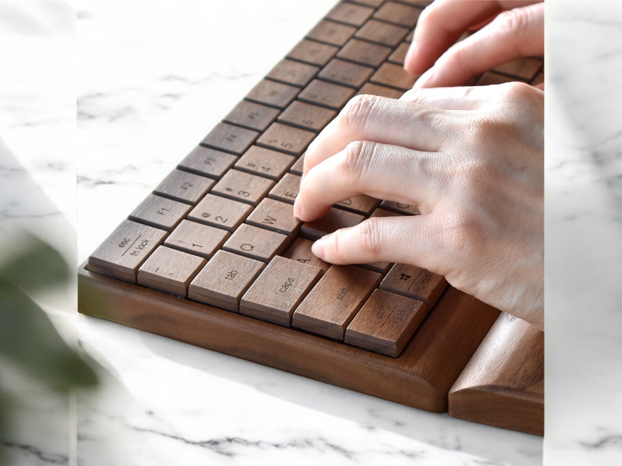 Cutting-Edge Wireless Keyboard – Ultimate Precision