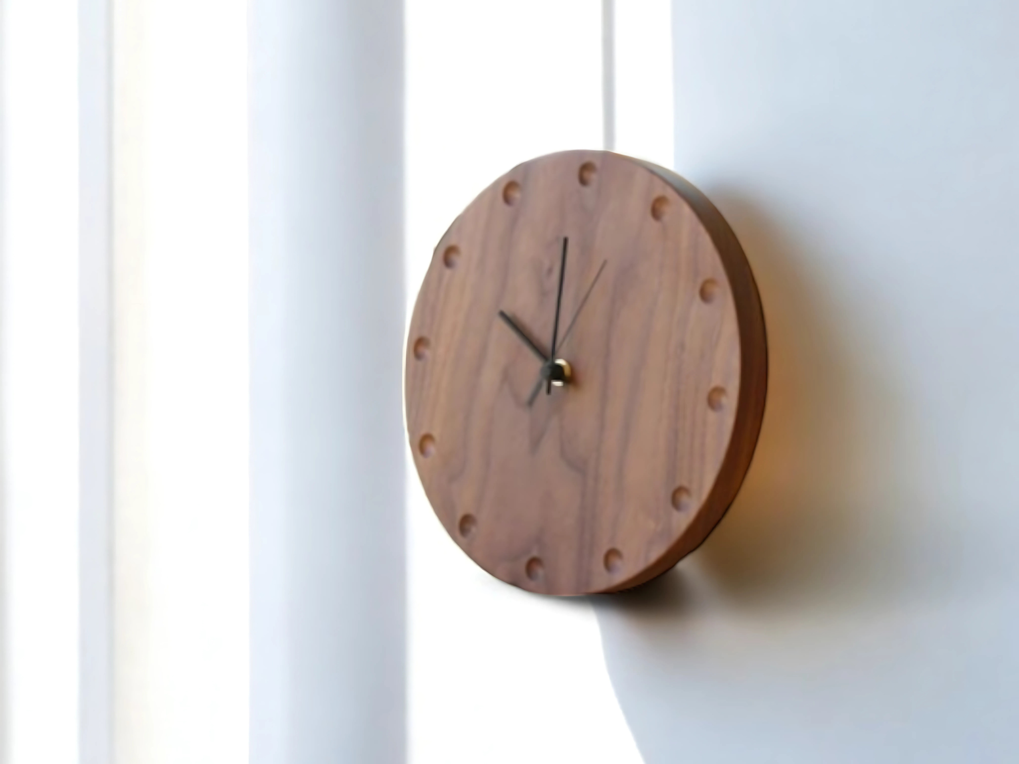 Wall Clock Round