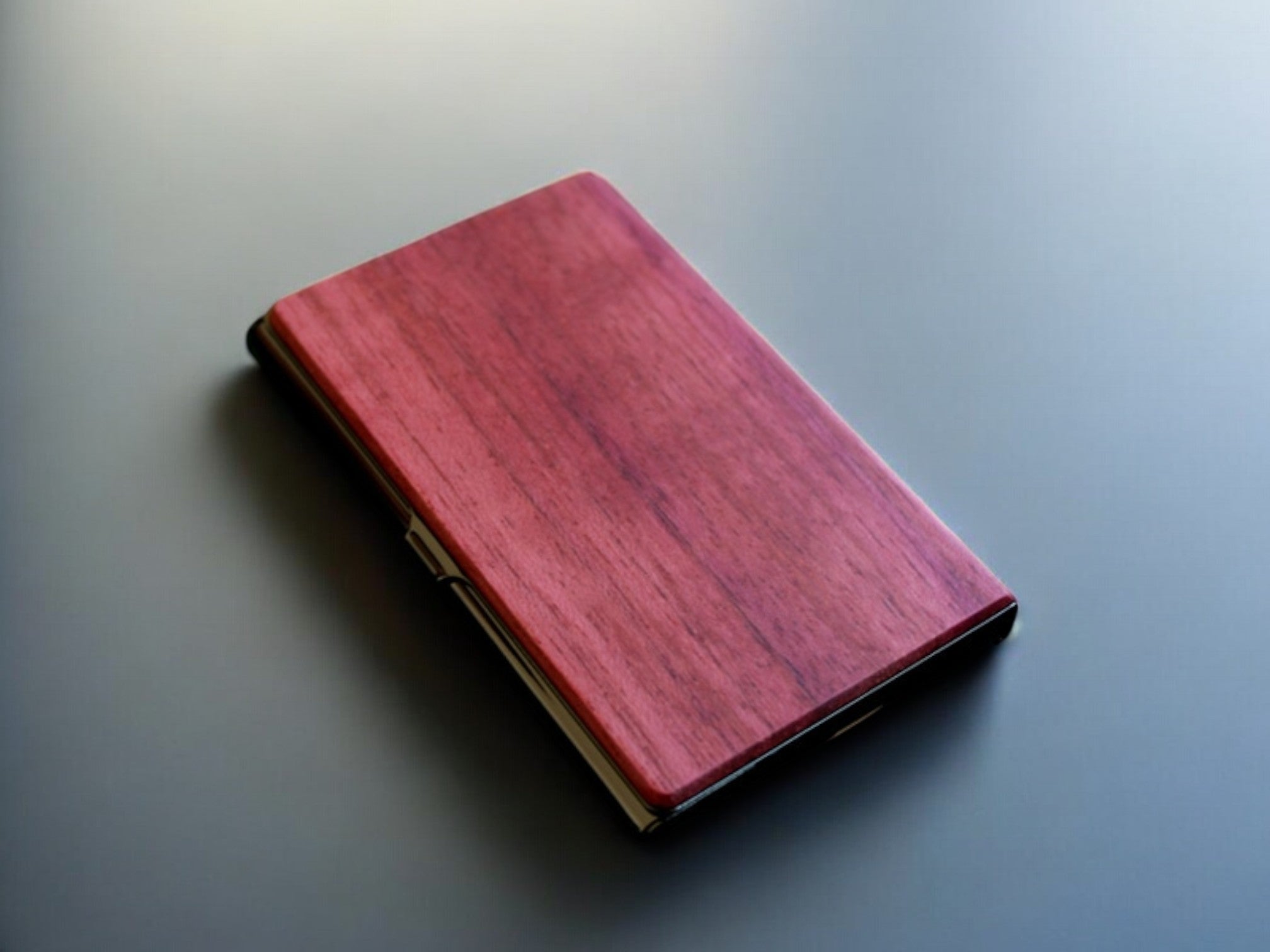 Signature MOKU Card Case – Timeless Elegance [Custom Engraving Included]